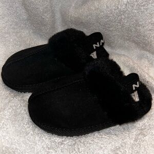 Nicole Miller toddler size 8 shoe